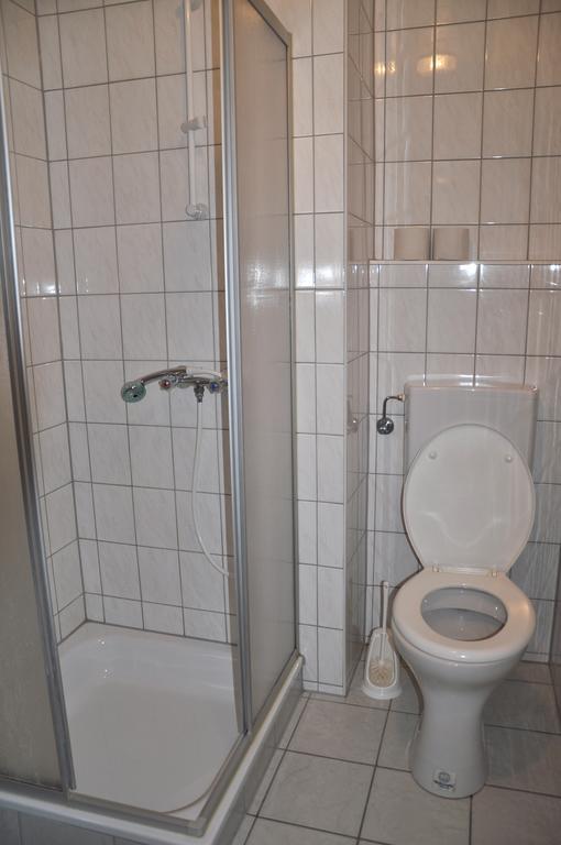 Landgasthof Doldewirt Bernbeuren エクステリア 写真